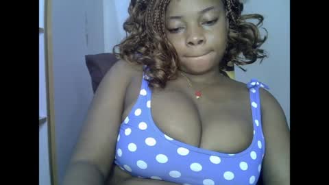 naughtyxcuntx online show from April 2026 07:33:02 PM