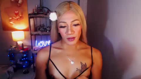 Snapshot of naugthy_hot_janna chatting on September 2025 07:46:02 AM Janna Mae online show from September 2025 07:46:02 AM