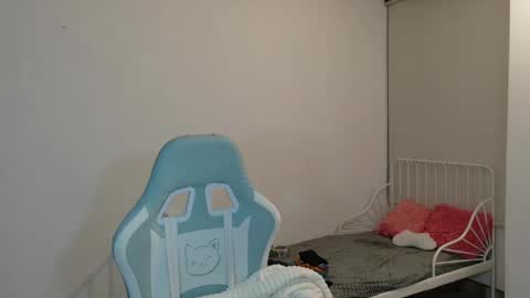 Snapshot of naugthy_muse chatting on April 2026 04:37:01 AM sabrina online show from April 2026 04:37:01 AM