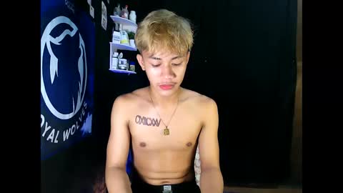 Loy online show from November 2025 06:03:02 PM