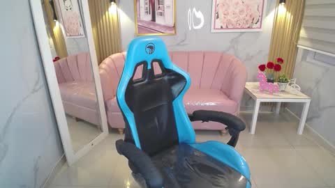 Snapshot of naya_a chatting on November 2025 01:03:01 PM naya a online show from November 2025 01:03:01 PM