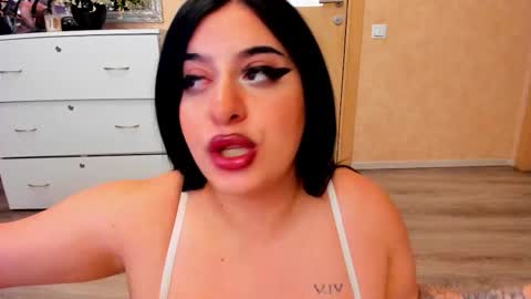 Eliza online show from February 2026 08:34:02 AM