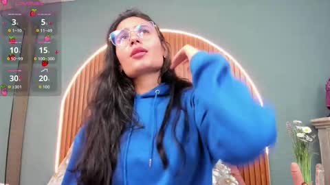 Naye  online show from November 2025 03:39:02 AM