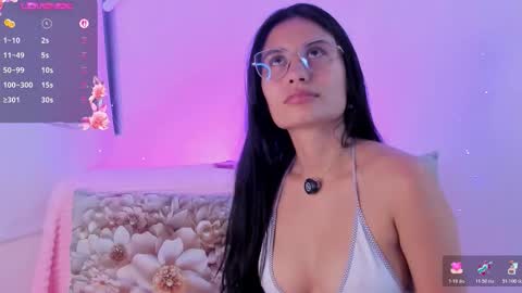 Naye  online show from March 2026 08:19:01 AM