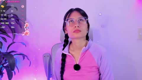 Naye  online show from April 2026 09:12:02 PM