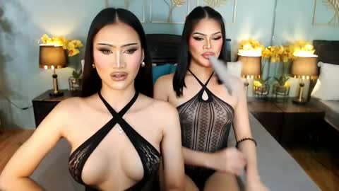 Snapshot of nayumi_edwards chatting on June 2026 07:28:01 PM F R A N Z I A online show from June 2026 07:28:01 PM