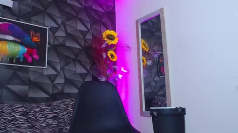 Nazper online show from February 2025 03:14:02 PM