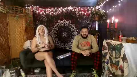 Nectar and Moss online show from November 2025 05:39:01 AM