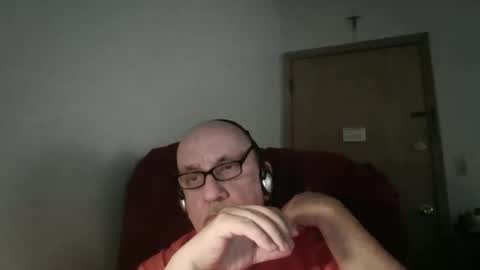 Tom online show from June 2026 09:51:01 PM