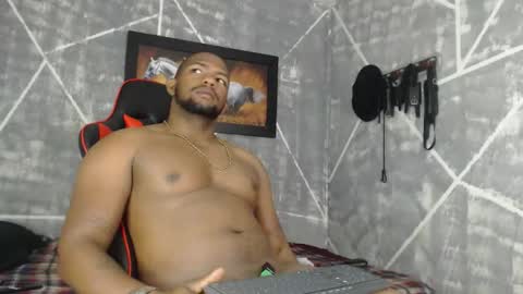 negritomeloso_k18 online show from February 2026 01:45:01 PM