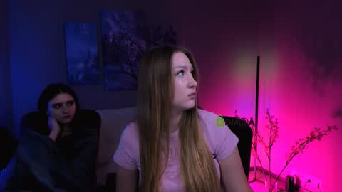 Meow online show from September 2025 03:39:02 AM