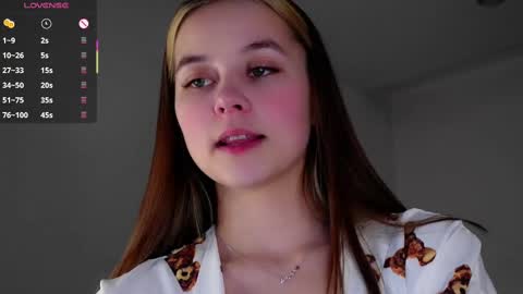 Snapshot of neldaaskins chatting on February 2025 01:24:02 AM Lana online show from February 2025 01:24:02 AM