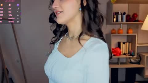 Vicky and Beatrice online show from April 2026 07:37:01 PM