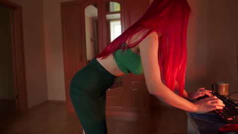 Snapshot of nelke_sun chatting on October 2025 06:35:02 AM Dany online show from October 2025 06:35:02 AM