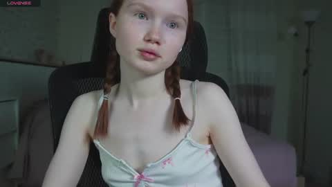 Snapshot of nellie_baby chatting on June 2026 07:46:01 PM Nellie online show from June 2026 07:46:01 PM