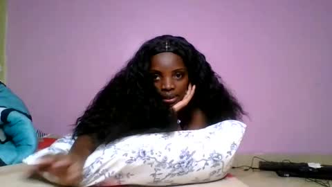 Snapshot of nelly_ebony5 chatting on June 2026 07:40:02 AM nelly_ebony5 online show from June 2026 07:40:02 AM