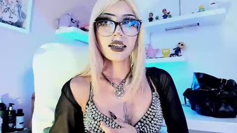 Snapshot of nemesis_castel_ chatting on July 2026 03:09:01 PM Nemesis online show from July 2026 03:09:01 PM