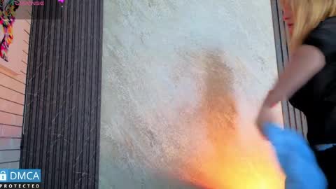 Salome Nena cupcake online show from April 2026 11:04:02 AM