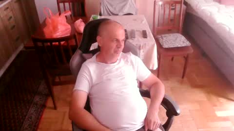 Snapshot of neno89654 chatting on June 2026 10:23:01 AM neno89654 online show from June 2026 10:23:01 AM