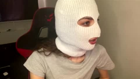 Fieryblow online show from April 2026 02:51:02 AM