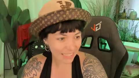 Snapshot of neogeisha28 chatting on July 2026 07:30:01 AM Neo Geisha online show from July 2026 07:30:01 AM
