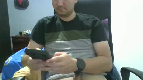 Snapshot of nerdxxx94 chatting on May 2026 05:56:01 AM MrBull online show from May 2026 05:56:01 AM
