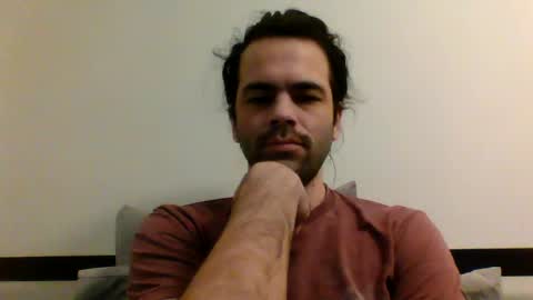 De online show from February 2025 03:44:02 AM