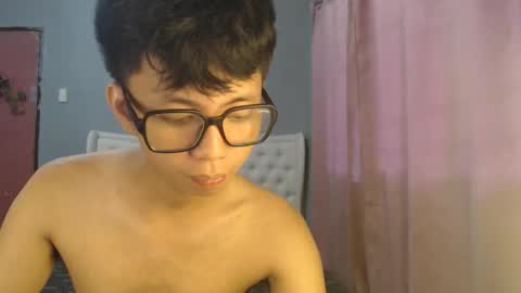 Ethan online show from May 2026 10:38:02 PM