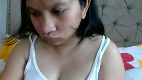 Snapshot of nerdypinaypie chatting on June 2026 07:46:01 AM nerdypinaypie online show from June 2026 07:46:01 AM
