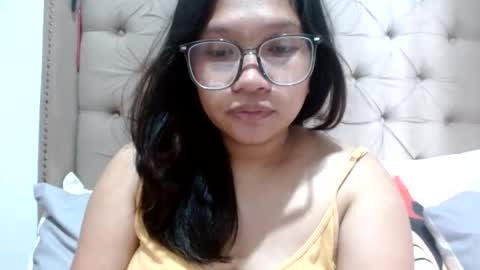 Snapshot of nerdypinaypie chatting on August 2026 03:43:01 AM nerdypinaypie online show from August 2026 03:43:01 AM
