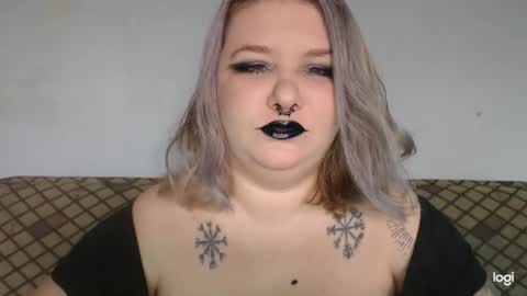 Snapshot of neriphine chatting on September 2025 09:42:02 AM Neriphine online show from September 2025 09:42:02 AM