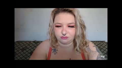 Snapshot of neriphine chatting on October 2025 10:18:01 AM Neriphine online show from October 2025 10:18:01 AM