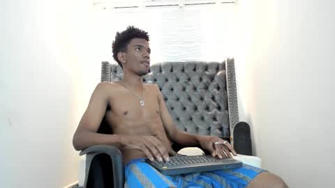 Nero online show from October 2025 07:36:02 PM