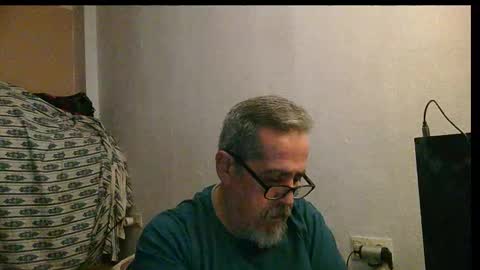 neron401 online show from November 2025 08:52:01 PM