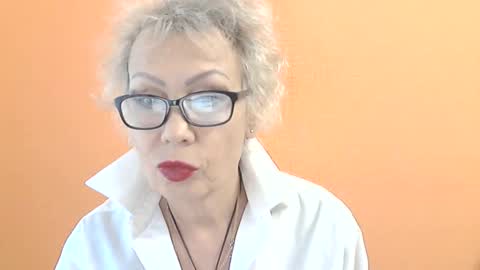 NessyJenixs online show from October 2025 07:55:02 AM