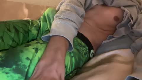 Snapshot of netflixchillin20 chatting on December 2024 10:46:02 AM alpha online show from December 2024 10:46:02 AM