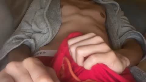 Snapshot of netflixchillin20 chatting on October 2025 09:15:01 AM alpha online show from October 2025 09:15:01 AM