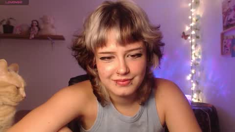 Mar online show from September 2025 02:45:01 AM