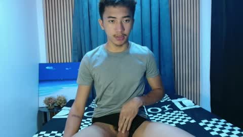 Snapshot of new_jersey_jay chatting on November 2025 05:33:01 AM new_jersey_jay online show from November 2025 05:33:01 AM