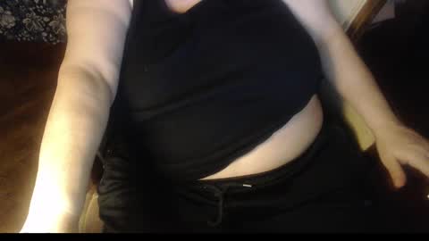 Lilly  online show from December 2024 03:24:01 AM