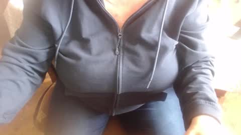 Lilly  online show from October 2025 07:00:02 AM