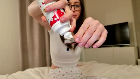 newchloe18 online show from February 2026 11:09:01 PM