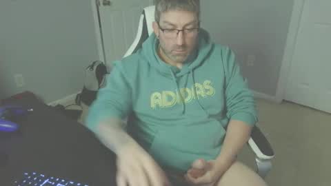 Snapshot of newevo chatting on April 2026 02:01:02 PM newevo online show from April 2026 02:01:02 PM