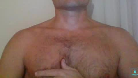 Snapshot of newtyguy90 chatting on December 2024 03:54:02 PM newtyguy90 online show from December 2024 03:54:02 PM