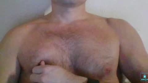 Snapshot of newtyguy90 chatting on January 2025 03:12:01 PM newtyguy90 online show from January 2025 03:12:01 PM