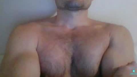 Snapshot of newtyguy90 chatting on February 2025 07:55:01 AM newtyguy90 online show from February 2025 07:55:01 AM