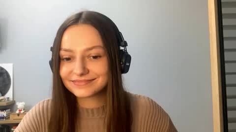 Snapshot of next_fantasy_bb chatting on October 2025 01:40:02 PM Agne online show from October 2025 01:40:02 PM