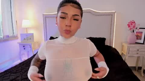 Nia Malkova online show from April 2026 04:59:01 PM