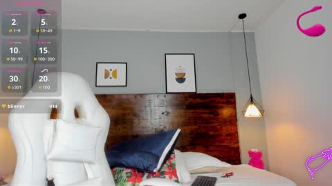 Niall  online show from January 2025 07:06:01 PM