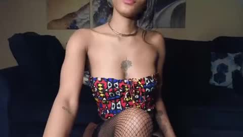 Snapshot of nicckah_ chatting on December 2024 01:07:02 PM Lilly online show from December 2024 01:07:02 PM